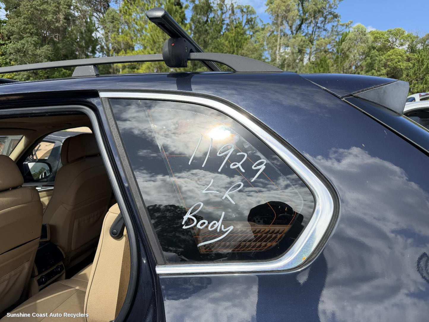 2006-2013 Bmw X5 Left Rear Side Glass