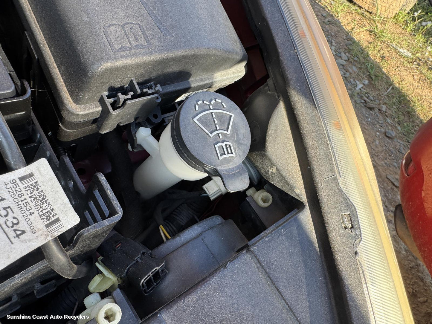 2014 Holden Cruze Washer Bottle