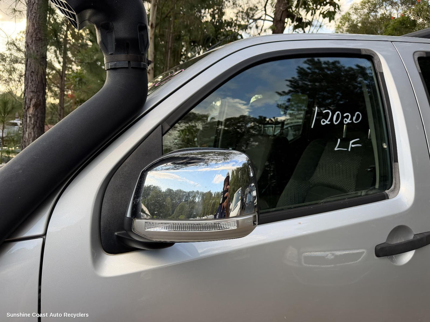 2005-2015 Nissan Navara Left Door Mirror