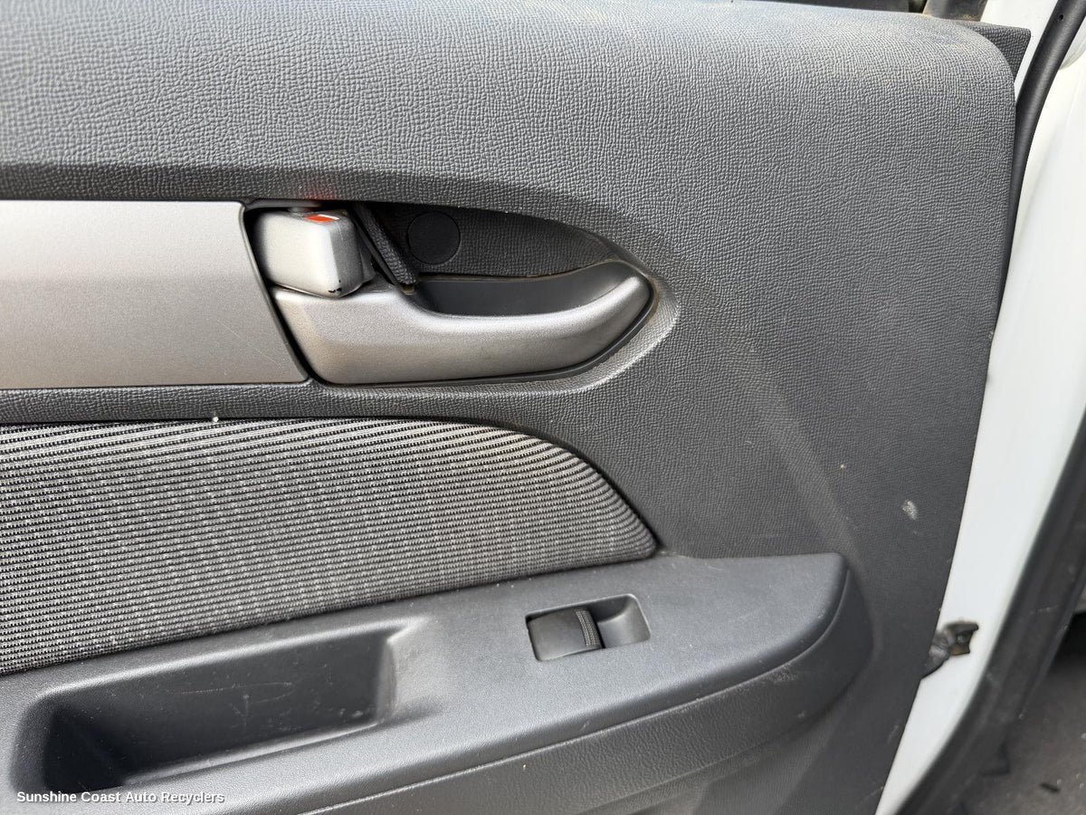 2012-2016 Holden Colorado Pwr Dr Wind Switch