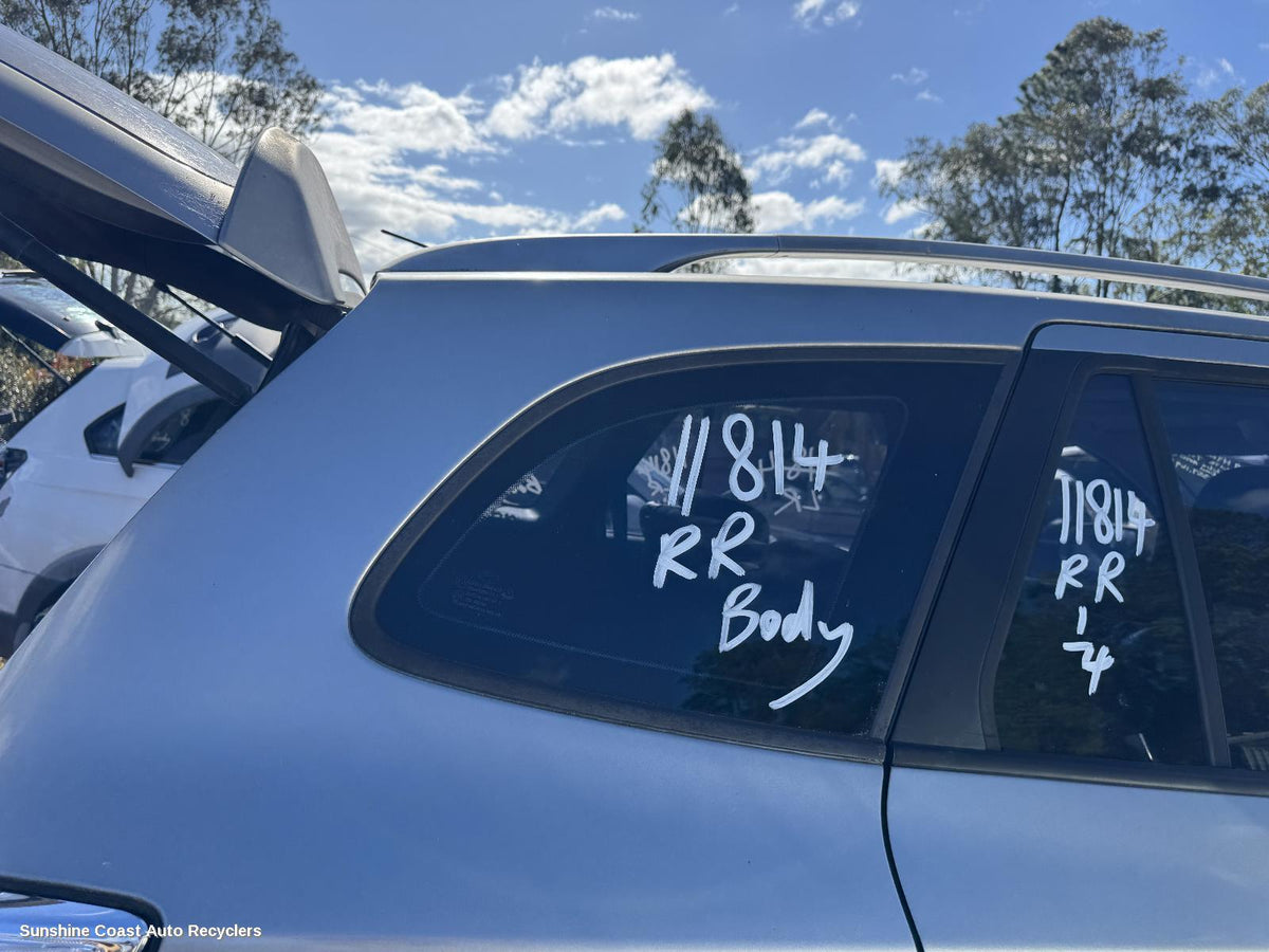 2005-2012 Hyundai Santa Fe Right Rear Side Glass