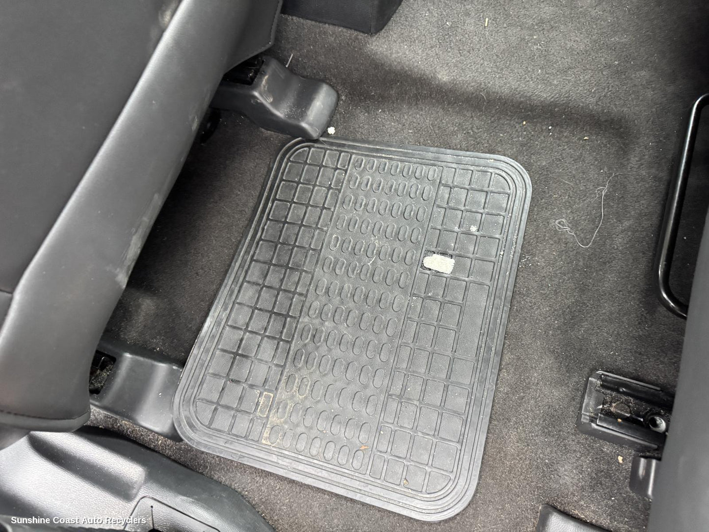 2022 Ldv D90 Floor Mats