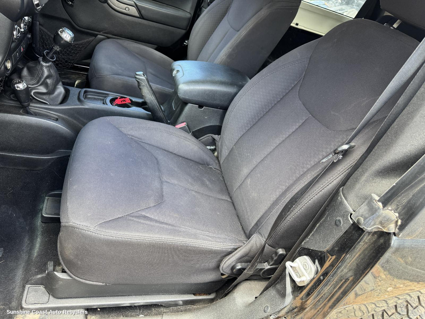 2013 Jeep Wrangler Front Seat