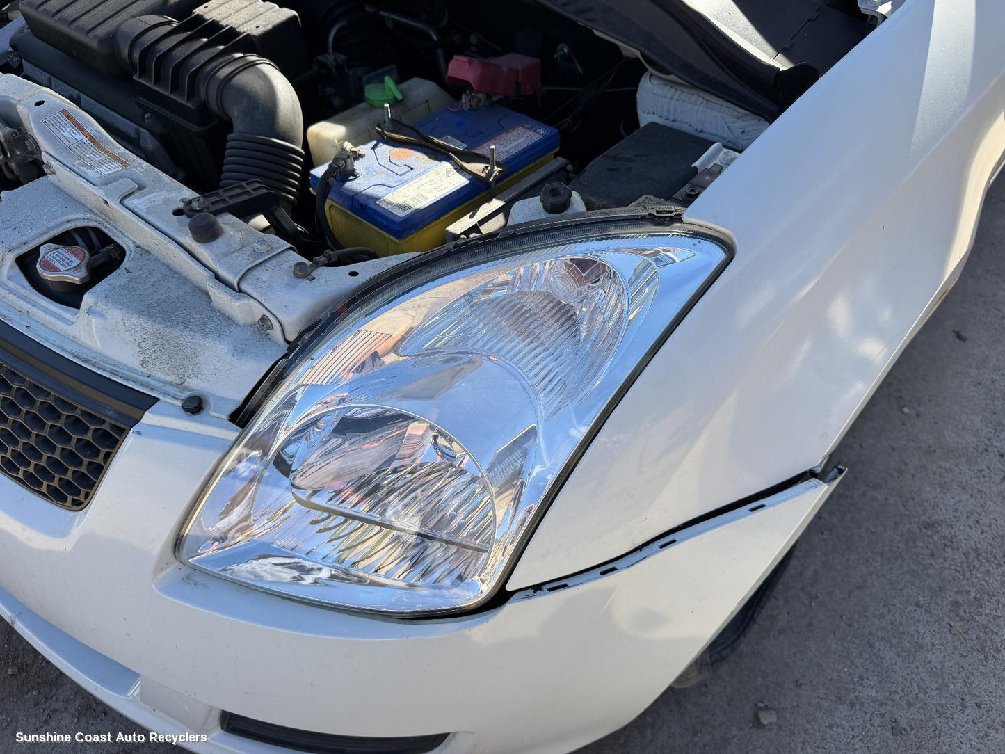 2004-2011 Suzuki Swift Left Headlamp