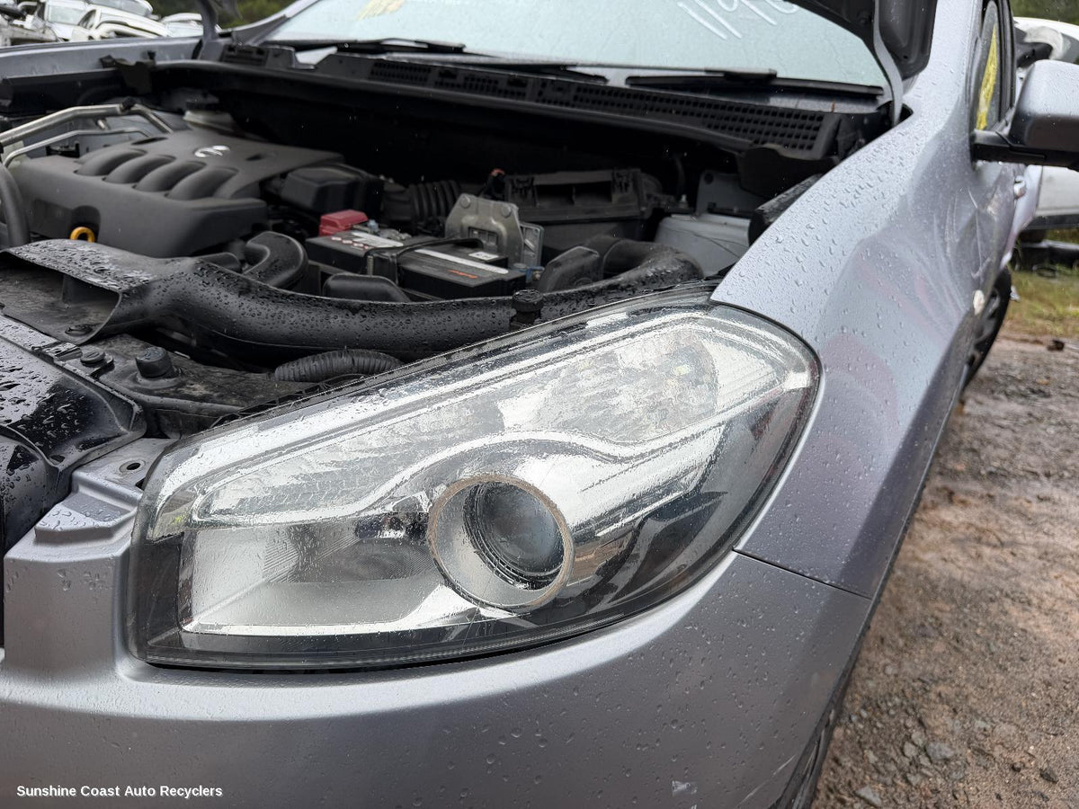 2010-2014 Nissan Dualis Left Headlamp