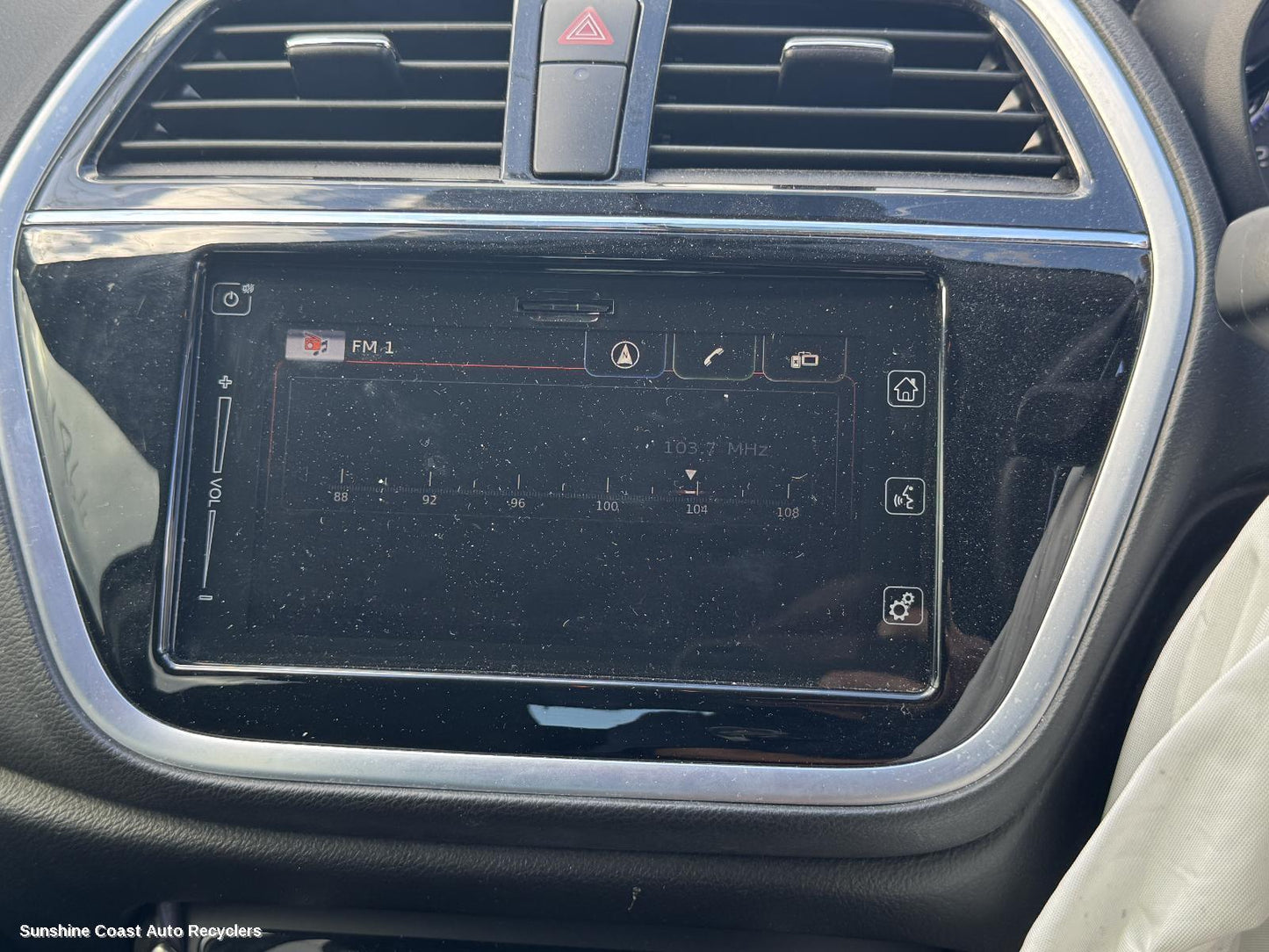2017 Suzuki S-cross Radio Cd Dvd Sat Tv