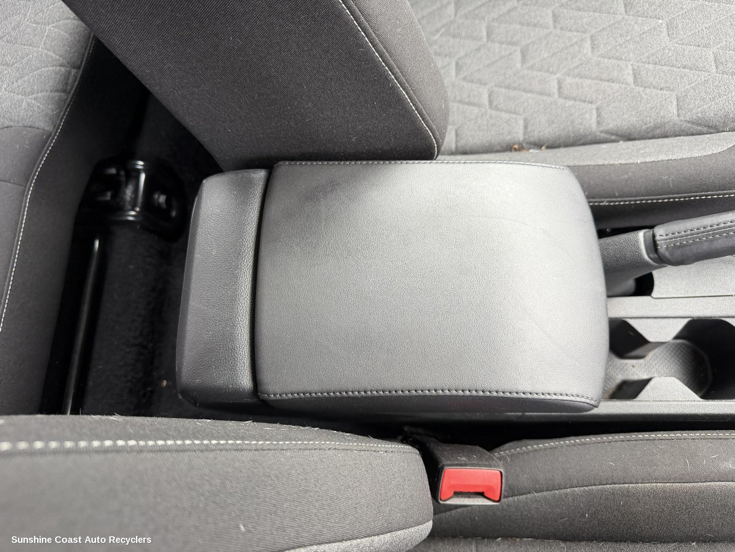 2020-2025 Volkswagen T-cross Console