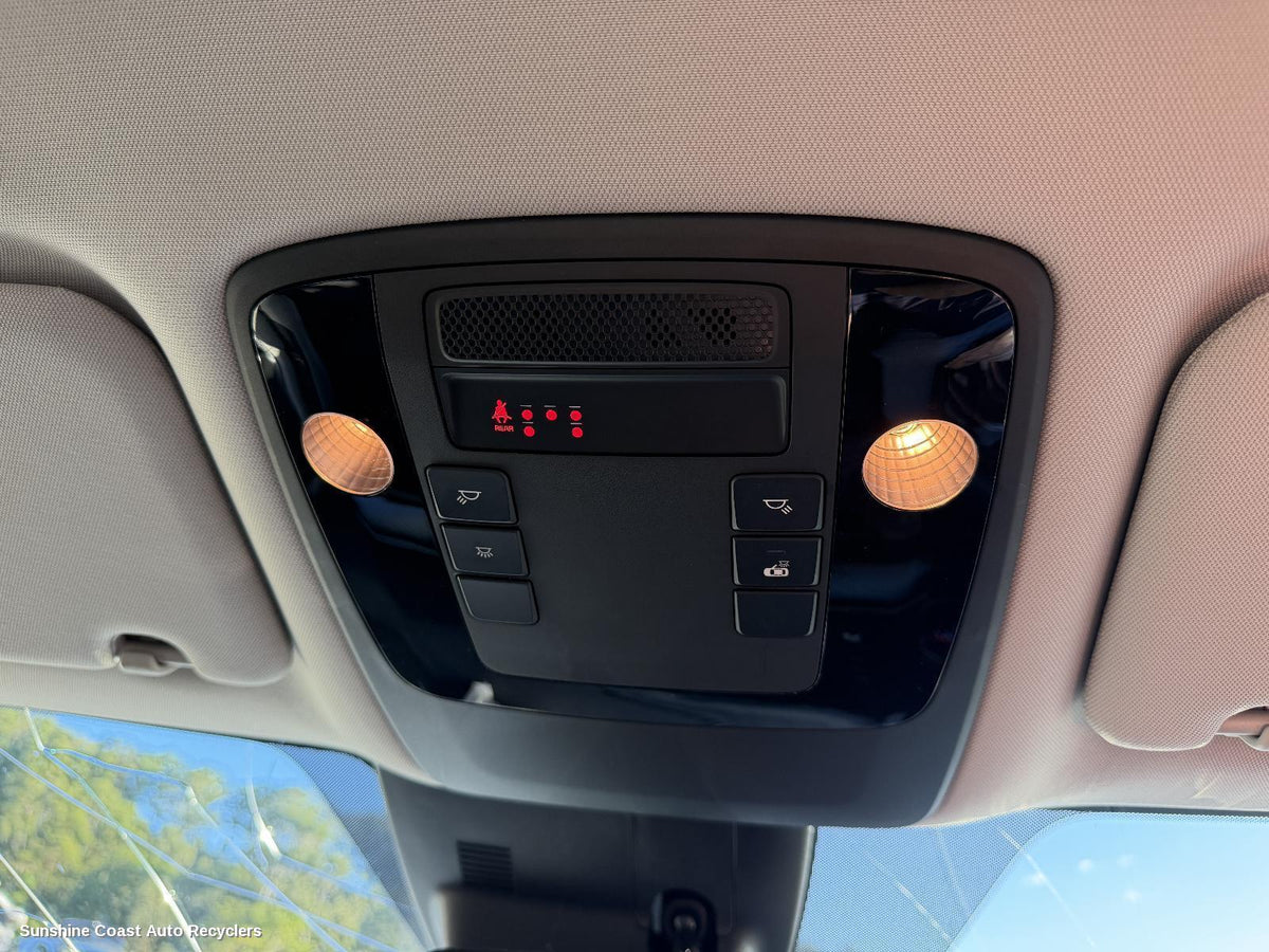 2020-2026 Kia Carnival/grand Carnival Courtesy Light