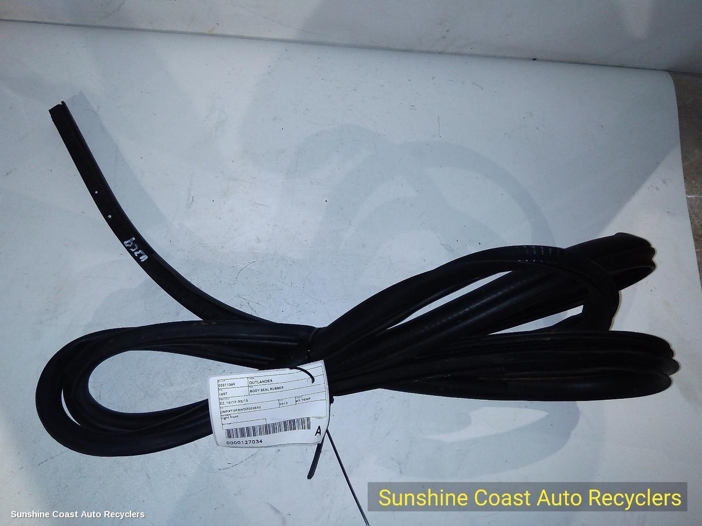 2013 Mitsubishi Outlander Door Tailgate Seal
