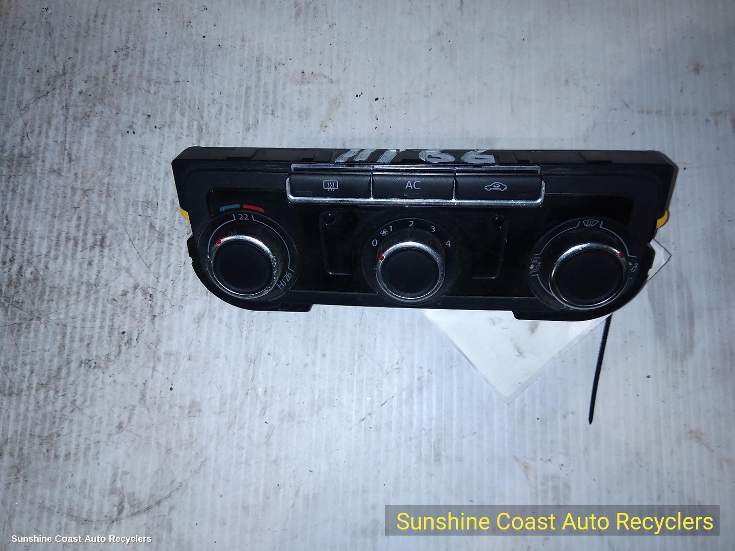 2012 Volkswagen Amarok Heater Ac Controls