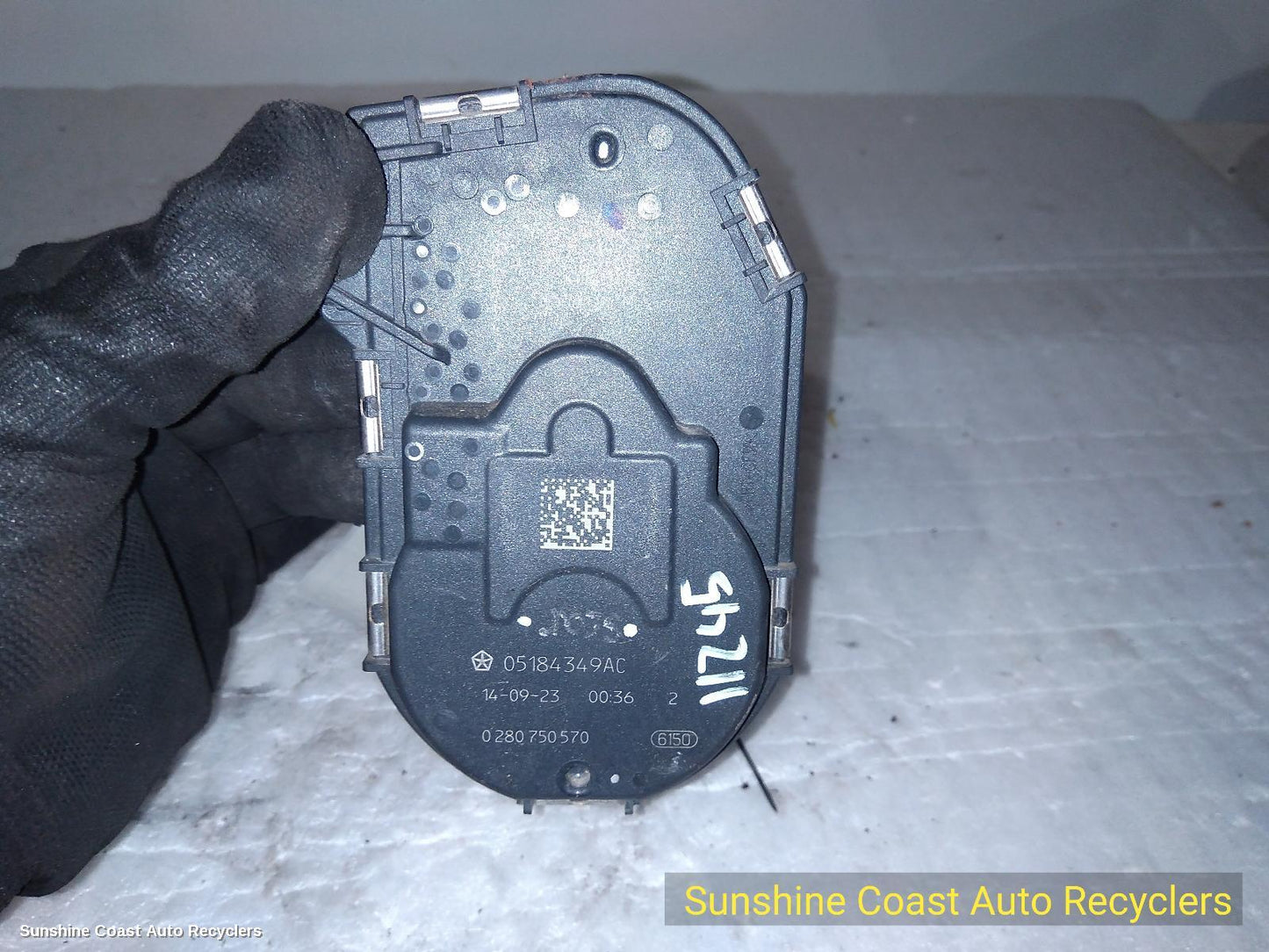 2014 Chrysler 300c Throttle Body