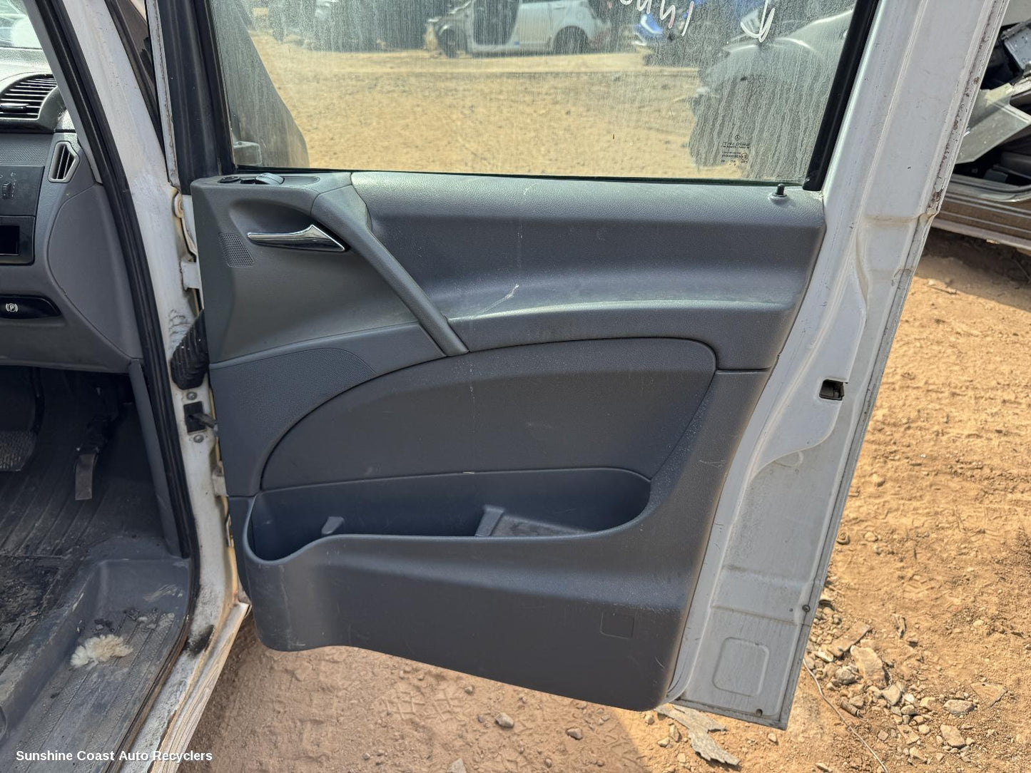 2005 Mercedes Vito Door Handle