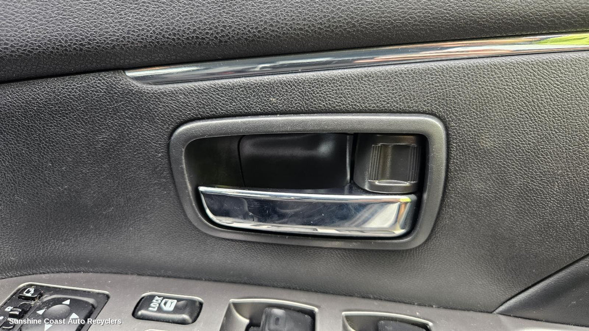 2010-2024 Mitsubishi Asx Door Handle