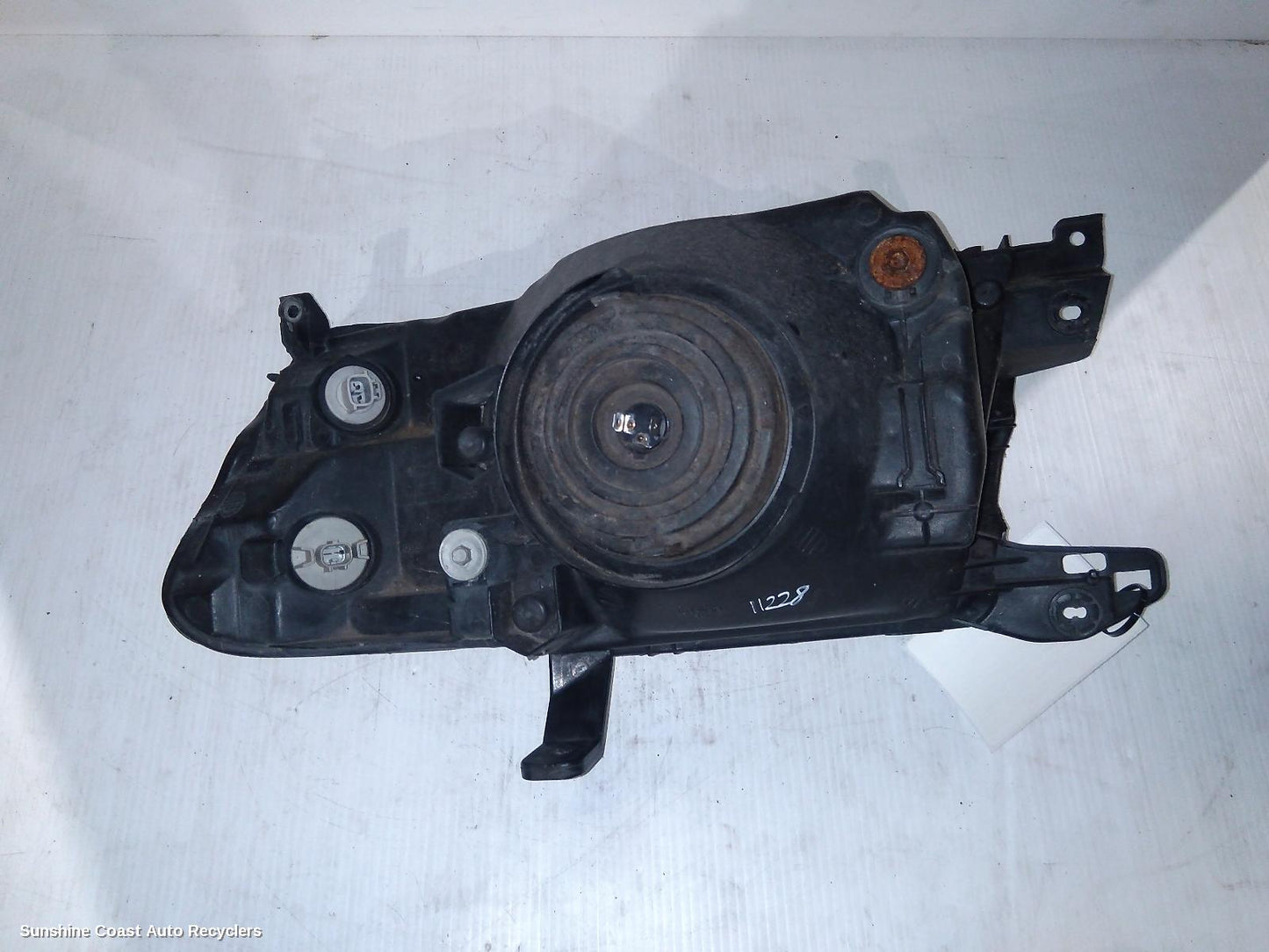 2003 Mitsubishi Pajero Right Headlamp