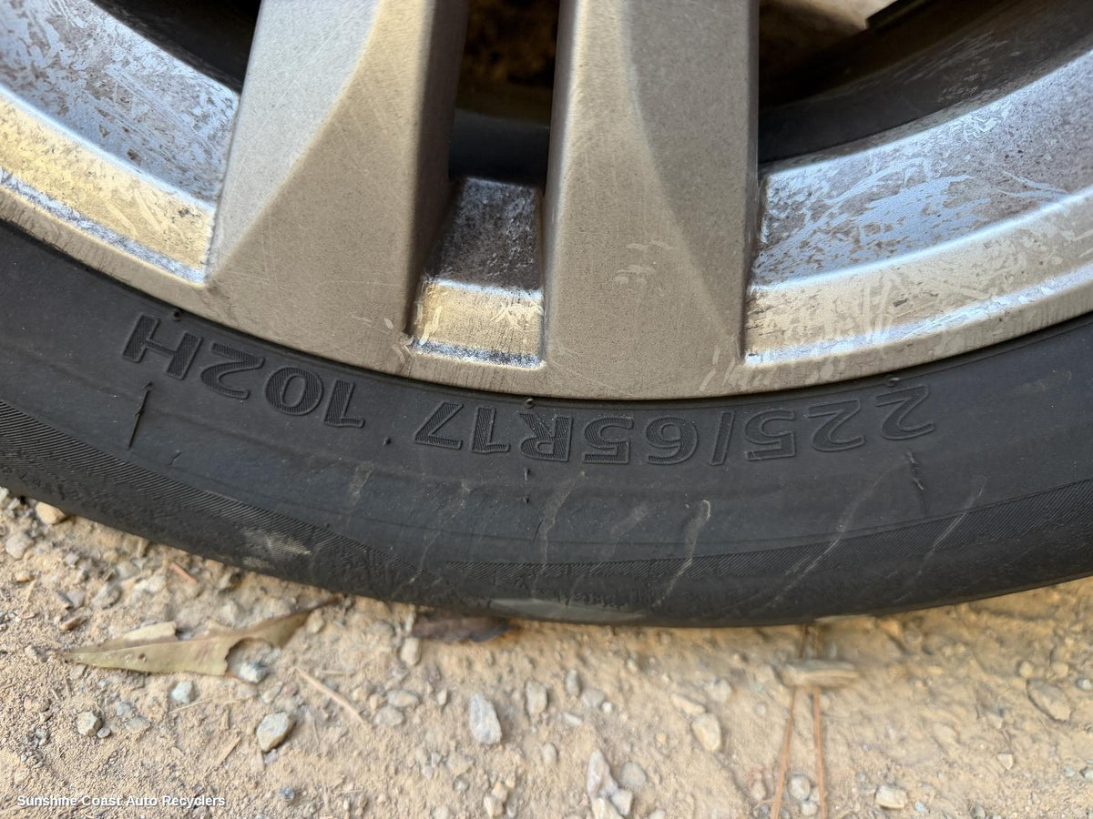 2016-2026 Renault Kaleos Tyre