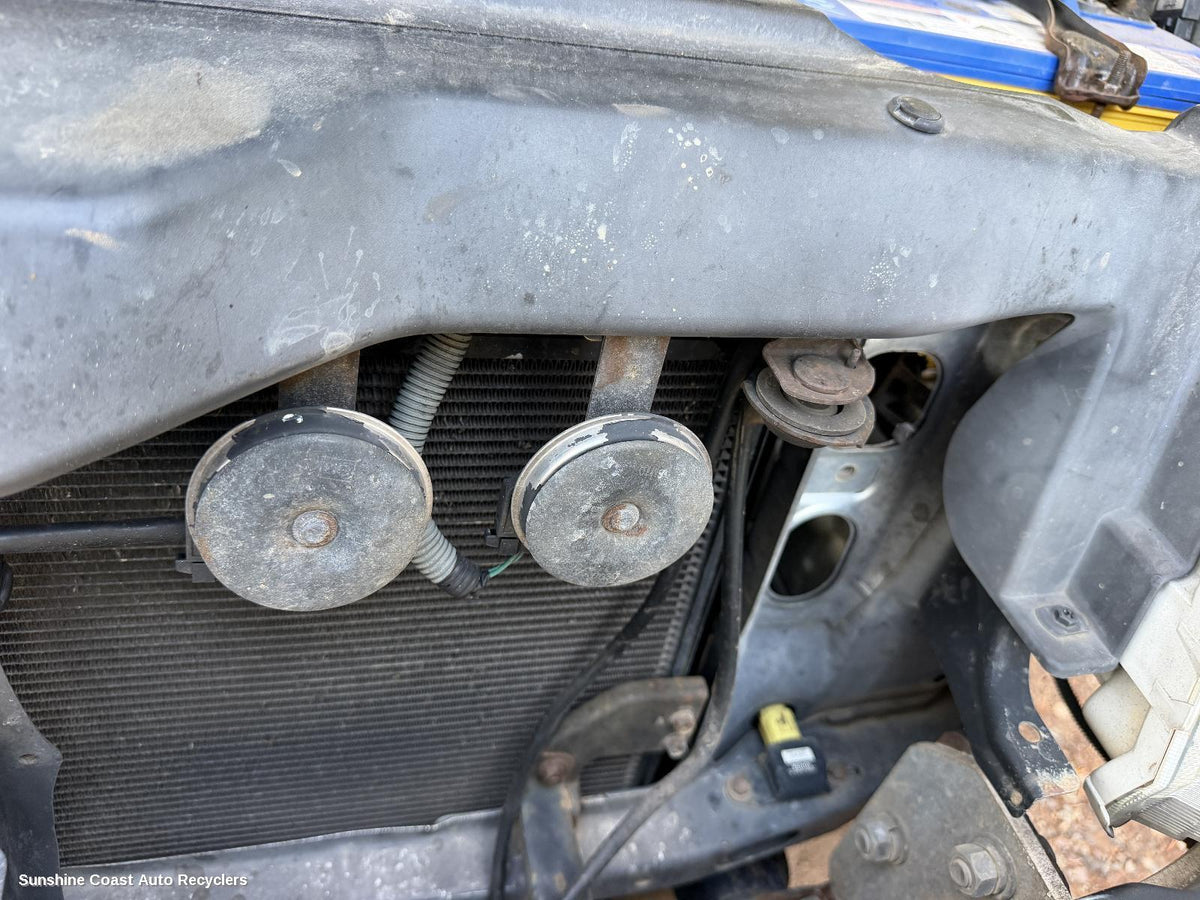 2003-2009 Toyota Prado Horn