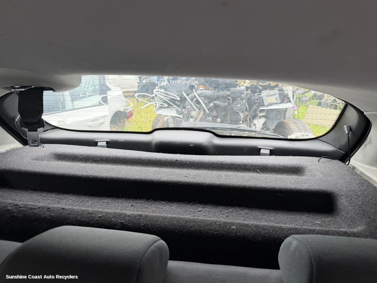 2007-2014 Nissan Dualis Parcel Shelf Cargo Blind