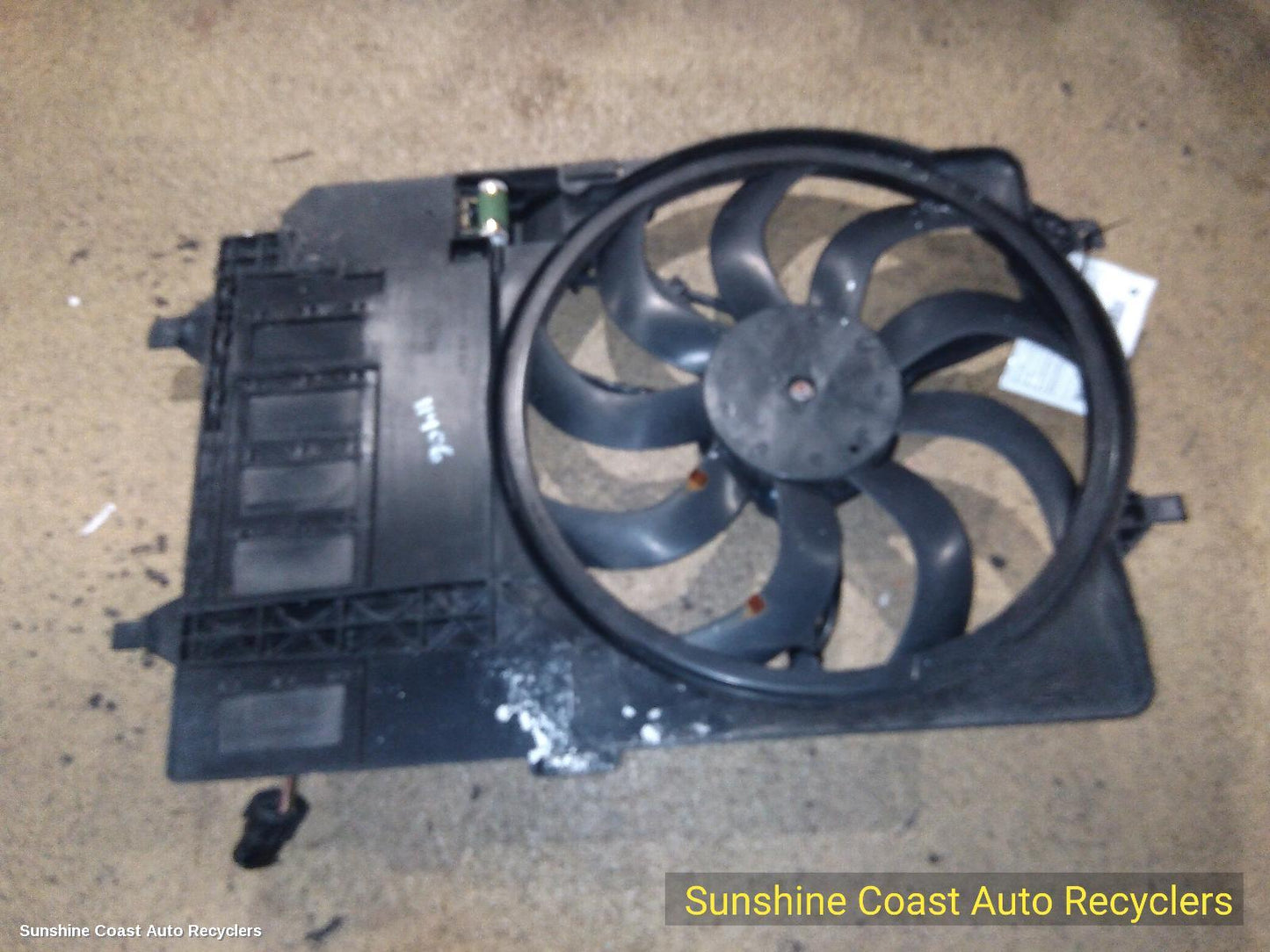 2004 Mini Cooper Fan