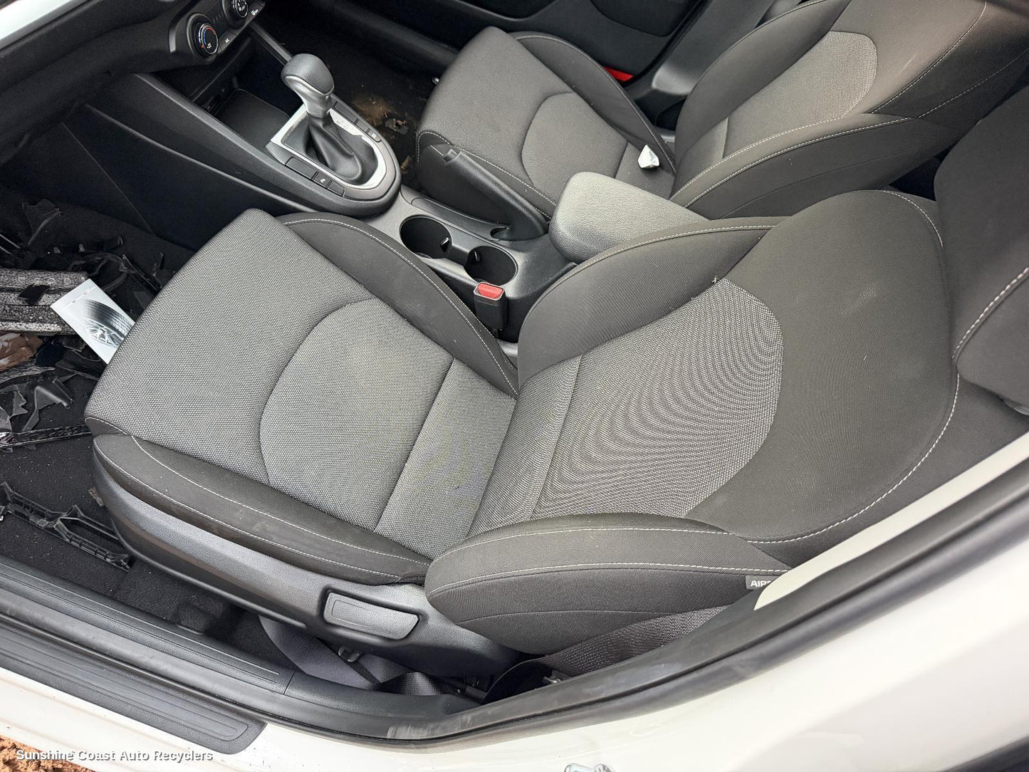 2018-2024 Kia Cerato Front Seat
