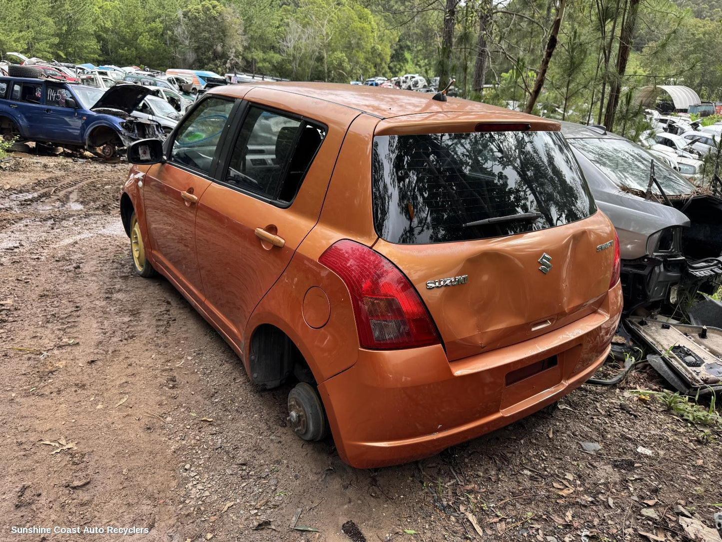 2005 Suzuki Swift Right Guard