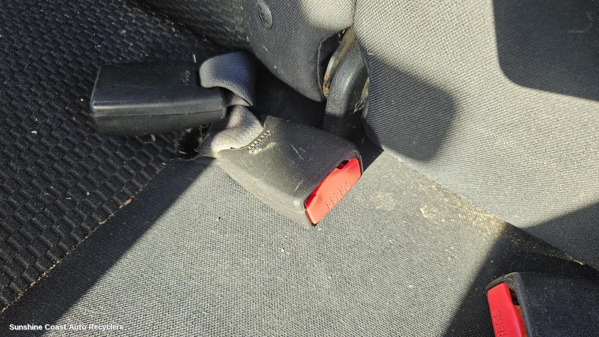 2010-2012 Nissan Micra Seatbelt Stalk