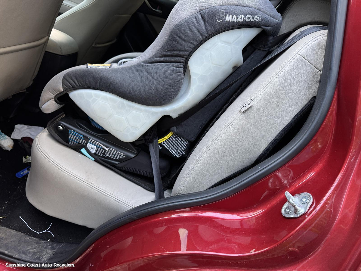 2012-2014 Mazda Cx5 2nd Seat  Rear Seat