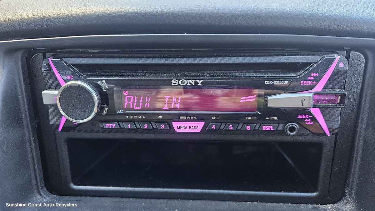2001-2007 Toyota Corolla Radio Cd Dvd Sat Tv