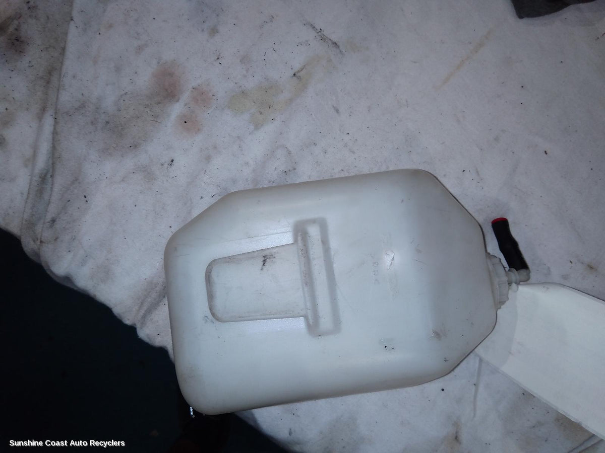 2014-2022 Honda Odyssey Overflow Bottle