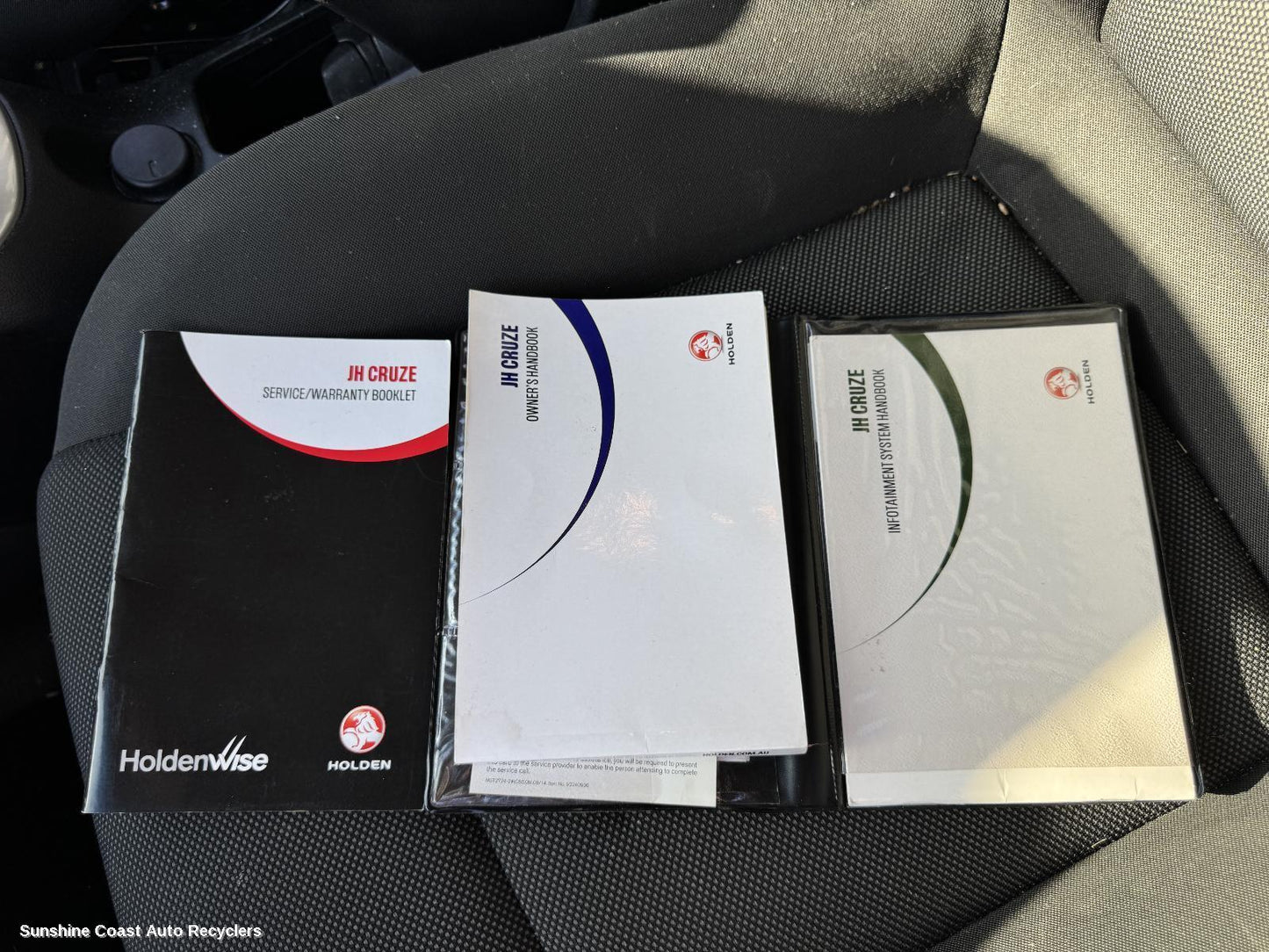 2014 Holden Cruze Owners Handbook
