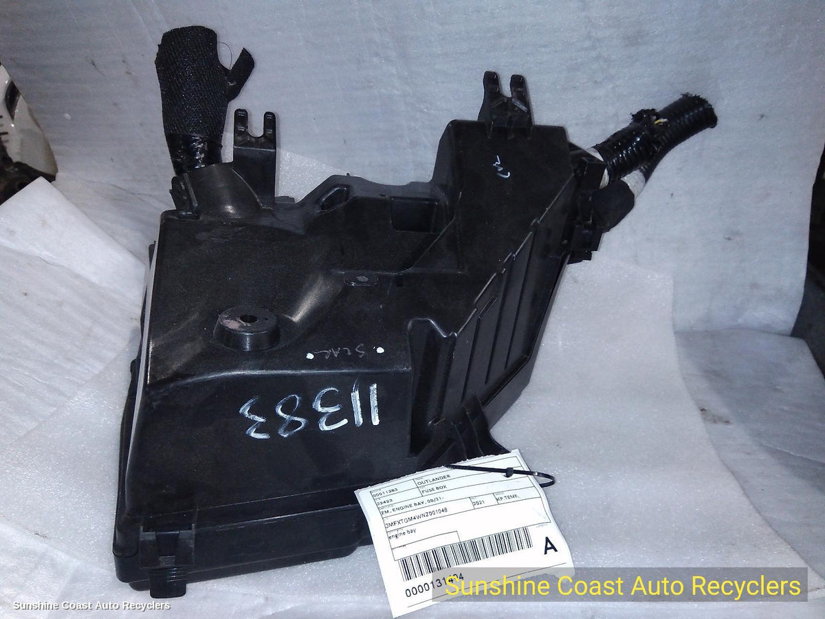 2021-2026 Mitsubishi Outlander Fuse Box