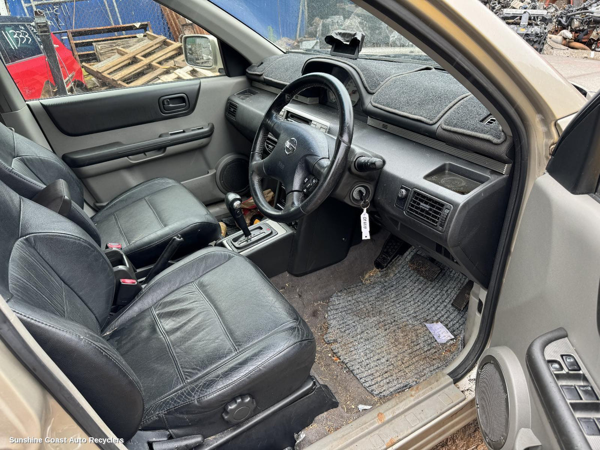 2001-2007 Nissan Xtrail Wiper Linkage
