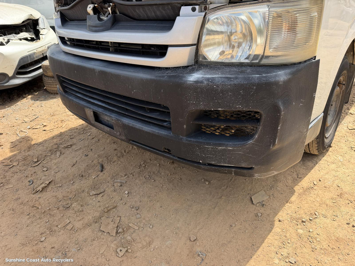 2005-2010 Toyota Hiace Front Bumper