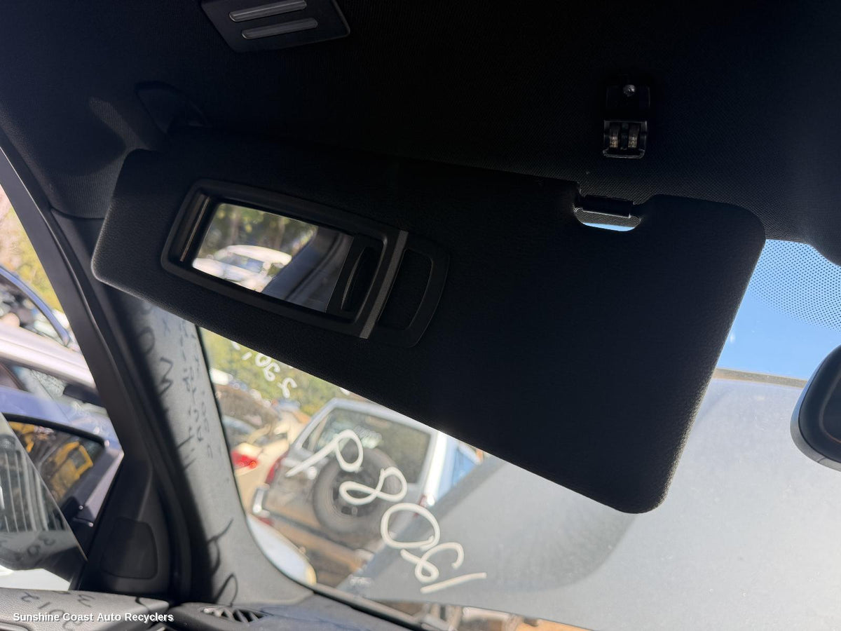 2006-2013 Bmw X5 Sunvisor