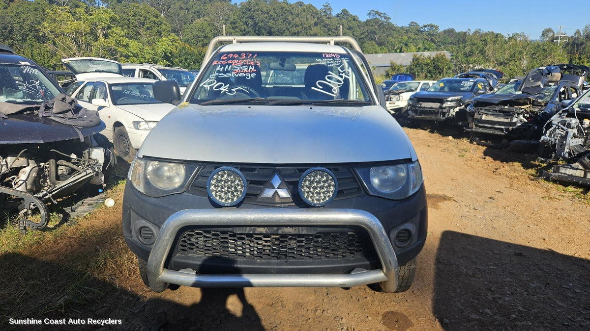 2007-2015 Mitsubishi Triton Air Cleaner Duct Hos