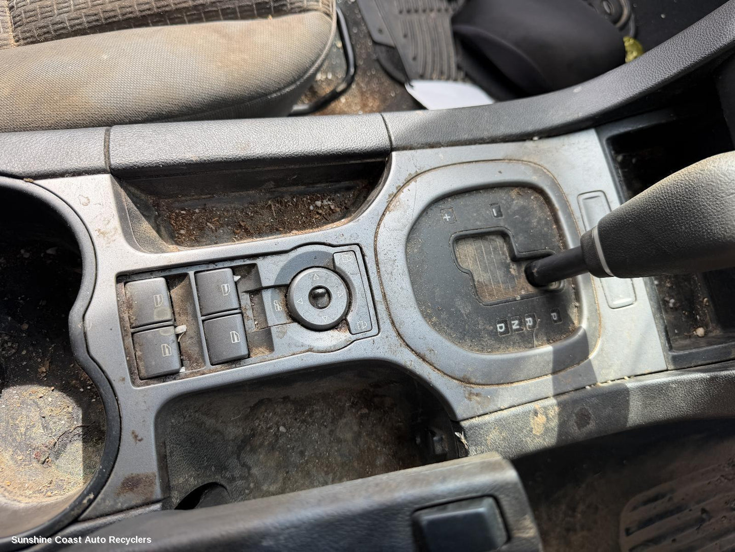 2006-2013 Holden Commodore Pwr Dr Wind Switch