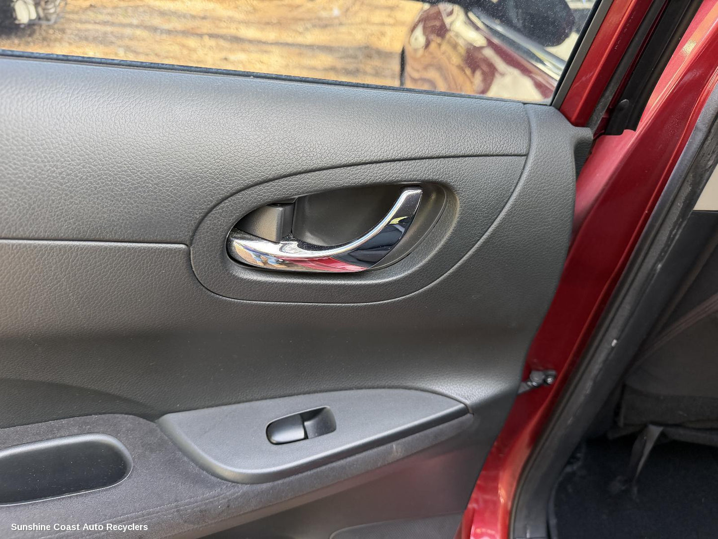 2012-2017 Nissan Pulsar Door Handle
