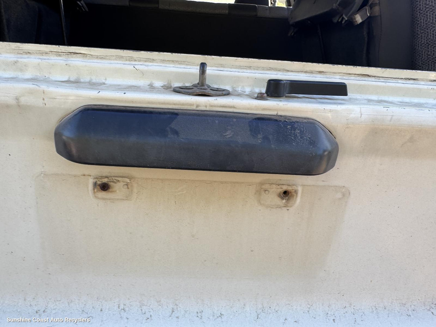 1996 Toyota Landcruiser Door Handle
