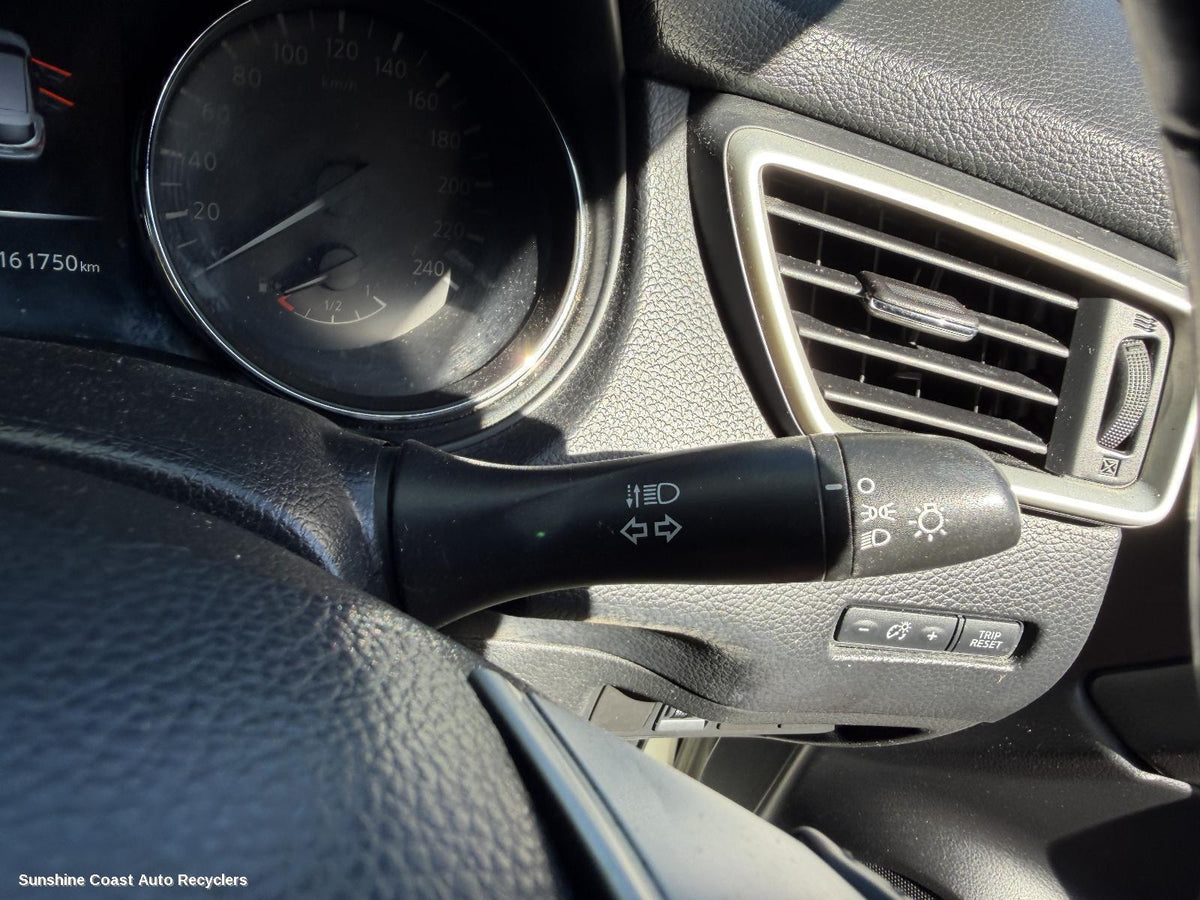 2013-2021 Nissan Qashqai Combination Switch