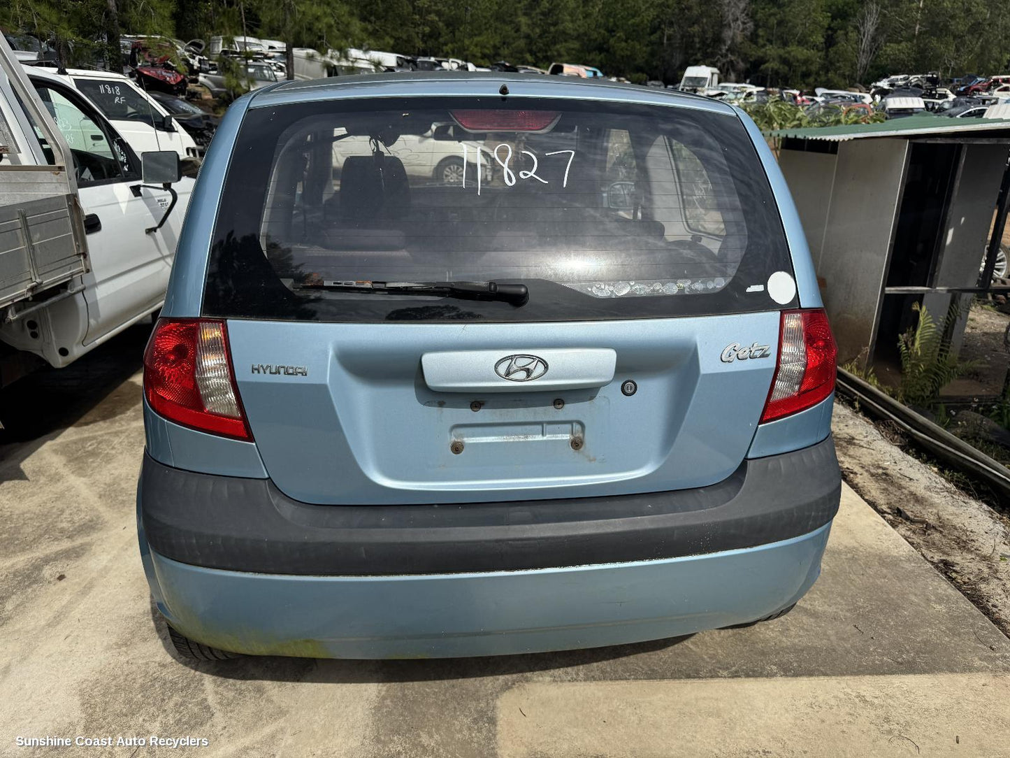 2002-2011 Hyundai Getz Bonnet Hinge Strut