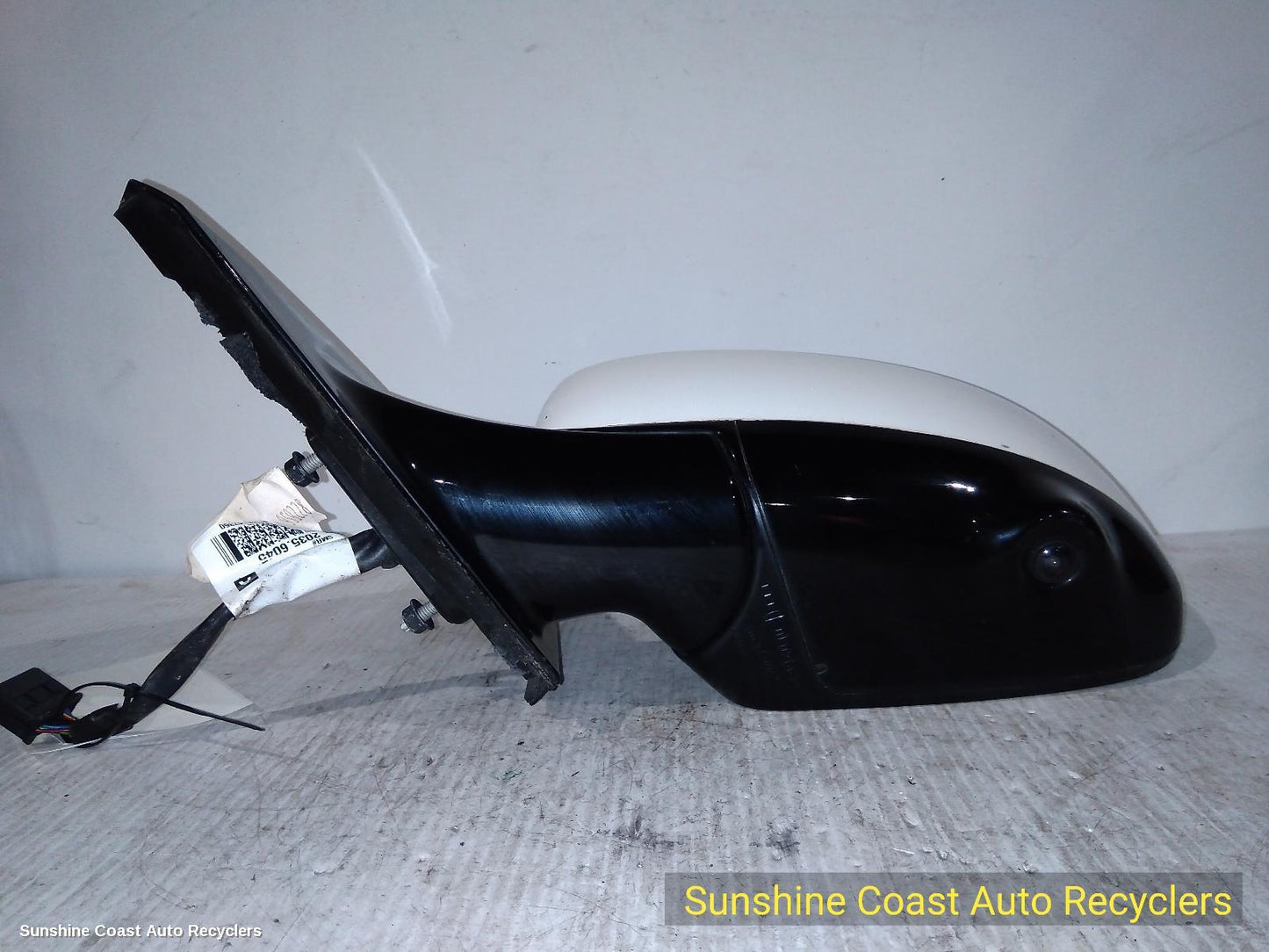 2016 Nissan Pathfinder Left Door Mirror