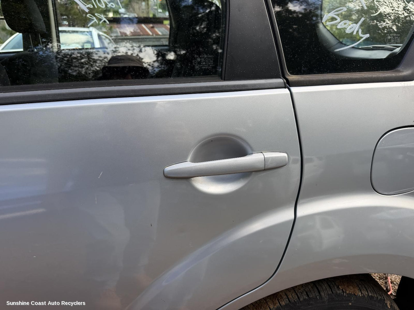 2006-2012 Mitsubishi Outlander Door Handle