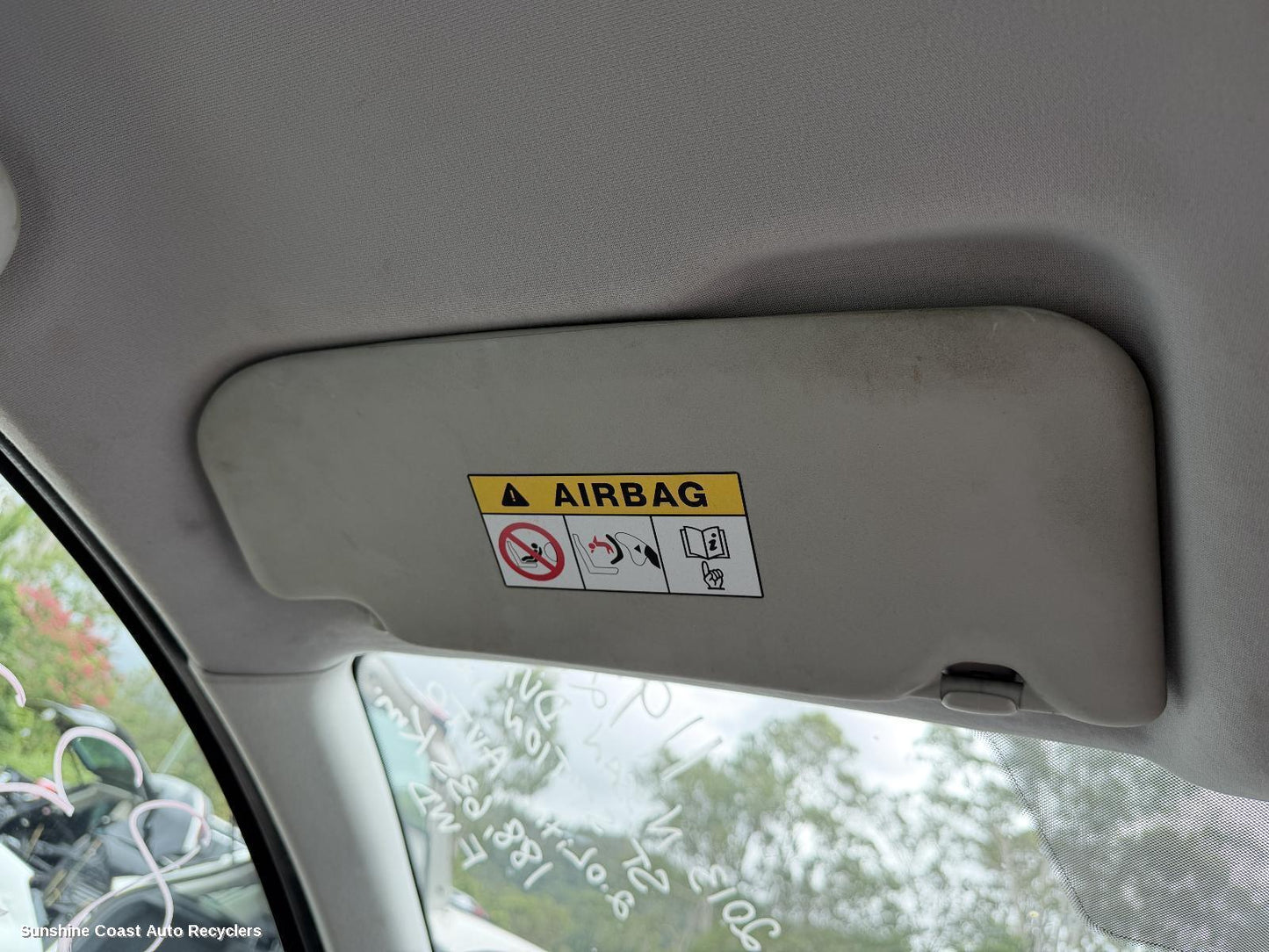 2007-2014 Nissan Dualis Sunvisor