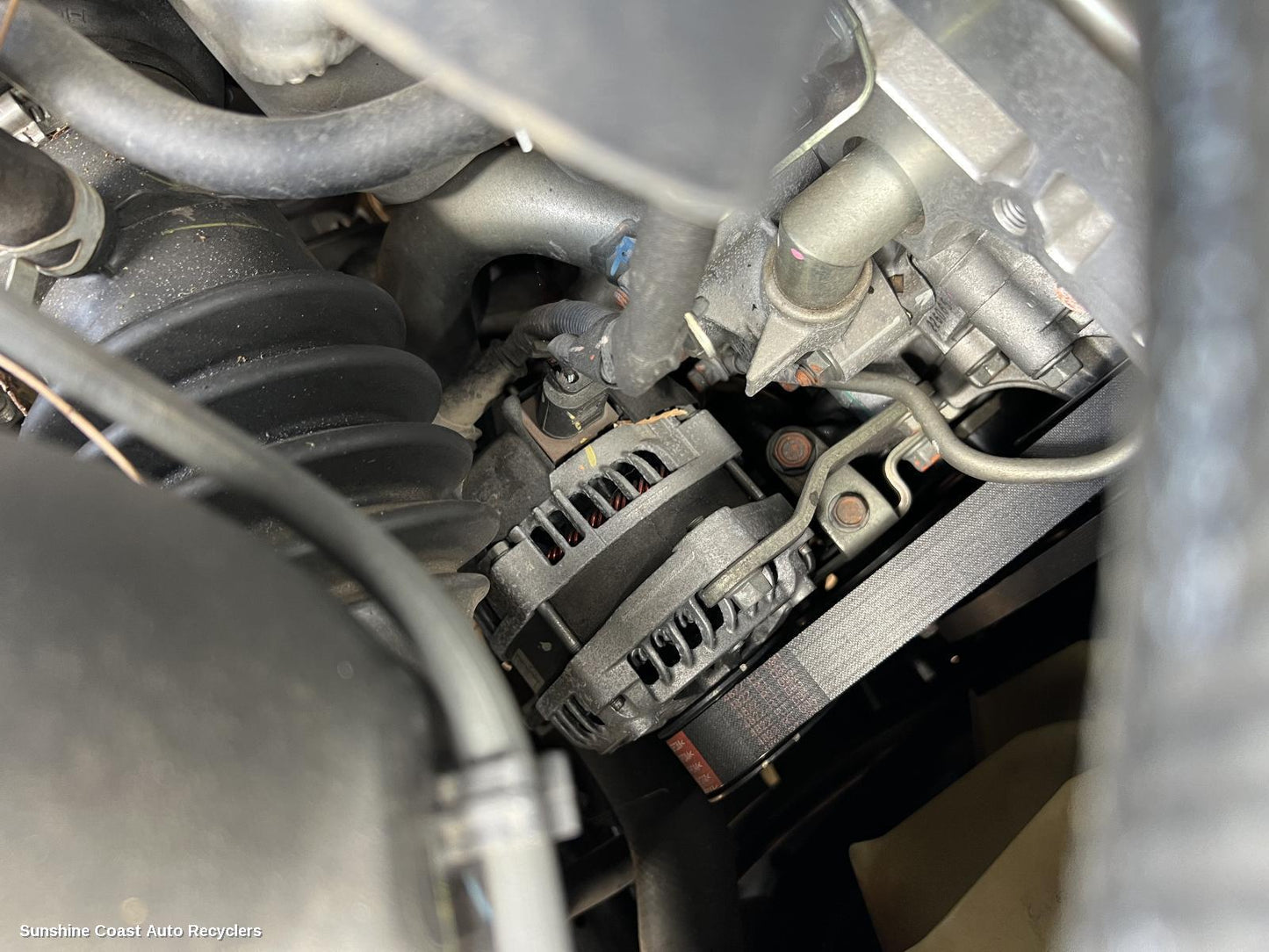 2015 Isuzu Mu-x Alternator