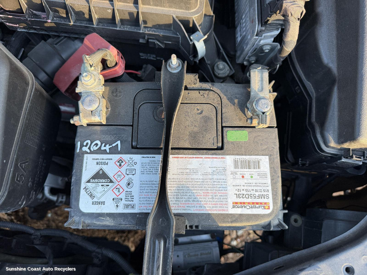 2011-2015 Toyota Camry Battery Terminal