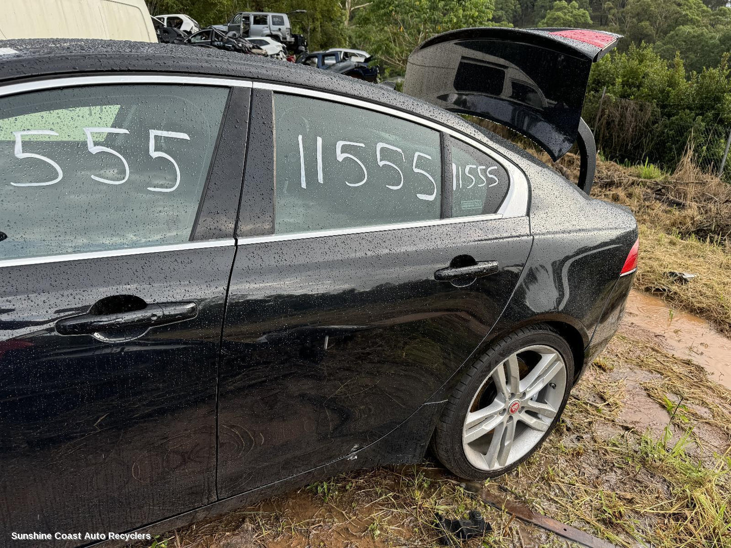 2015 Jaguar Xe Left Rear Door Sliding