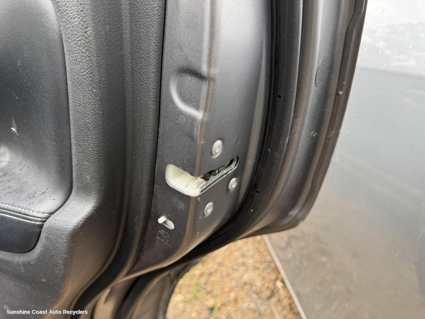 2018 Mitsubishi Outlander Door Boot Gate Lock