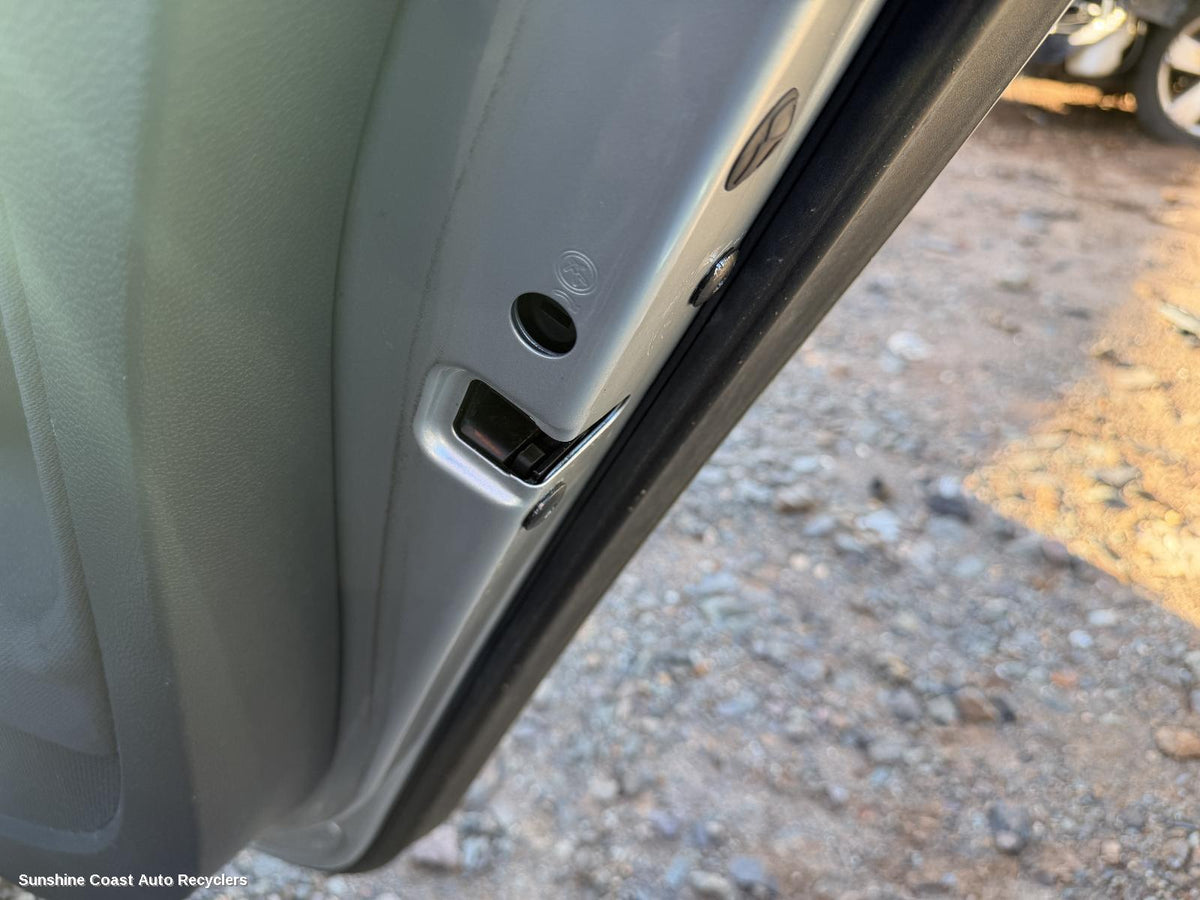 2004-2010 Volkswagen Golf Door Boot Gate Lock