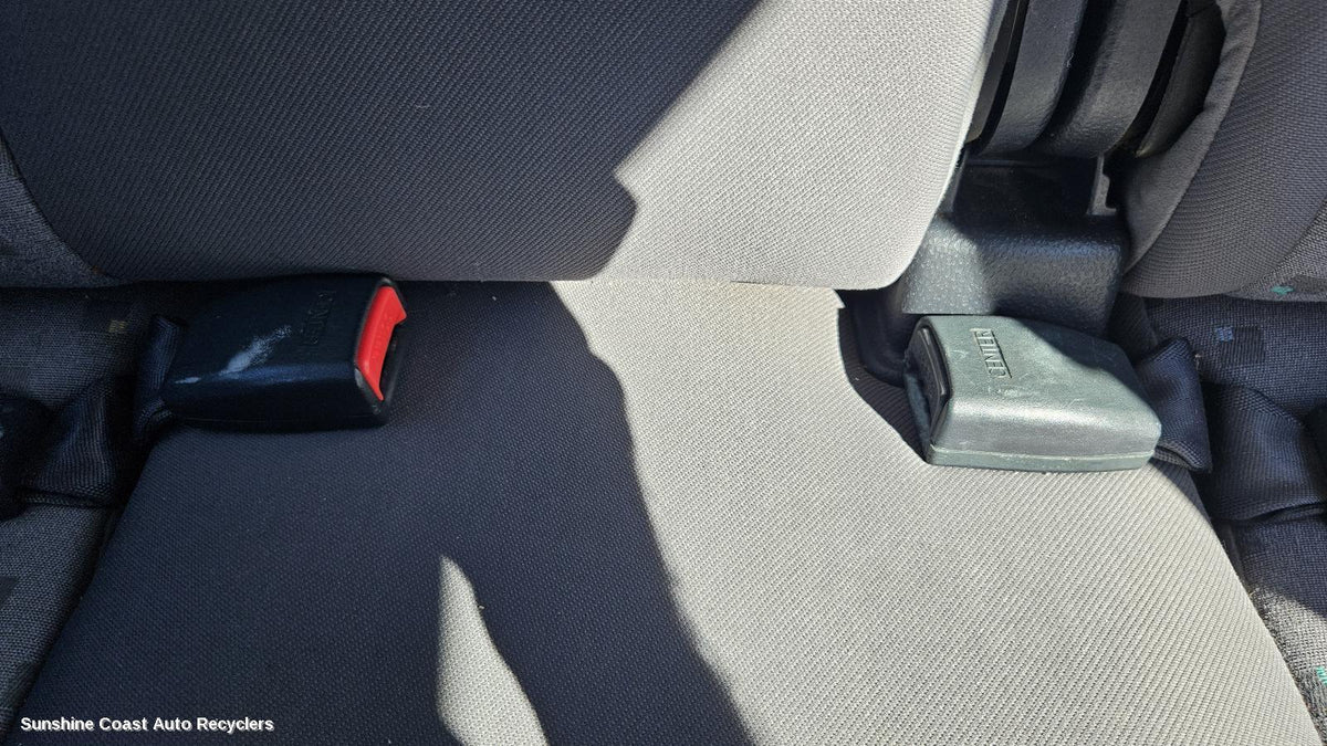 2002-2005 Hyundai Getz Seatbelt Stalk