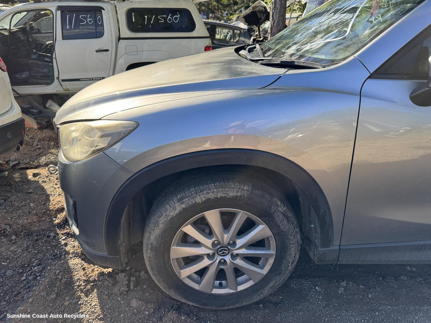 2012-2016 Mazda Cx5 Left Guard