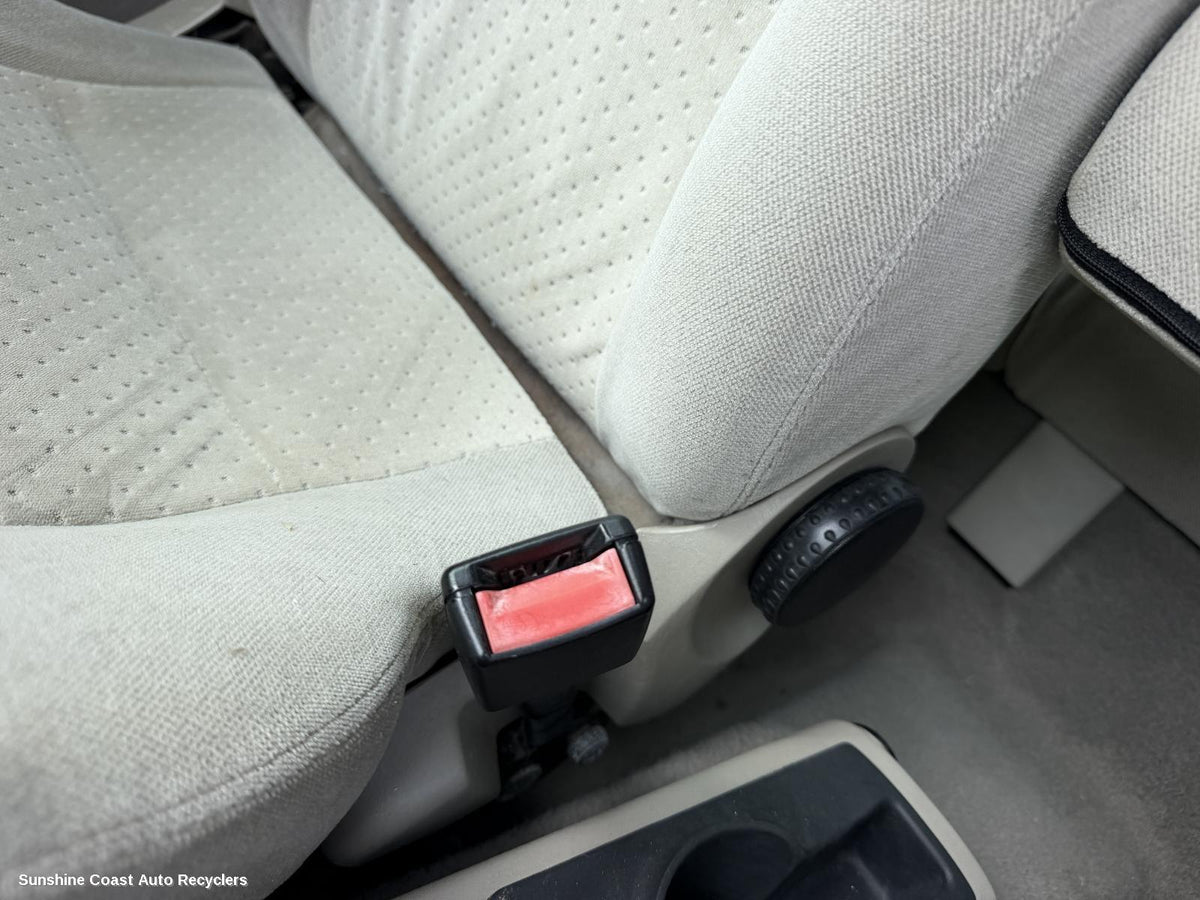 2001-2005 Ford Focus Seatbelt Stalk